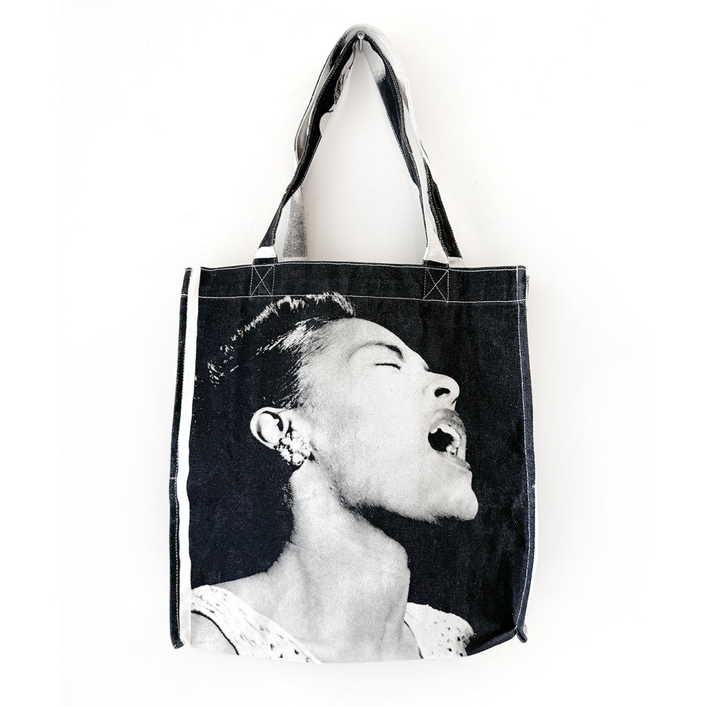 GUSSY TOTE