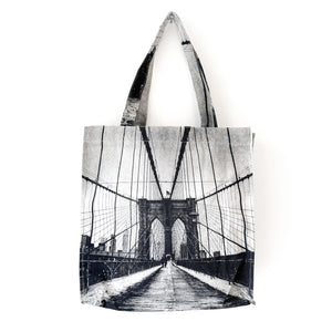 GUSSY TOTE