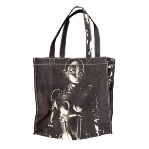 GUSSY TOTE