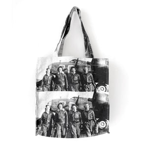 GUSSY TOTE